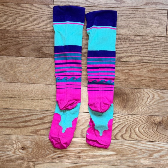 Pro Compression Socks - Picture 3 of 3